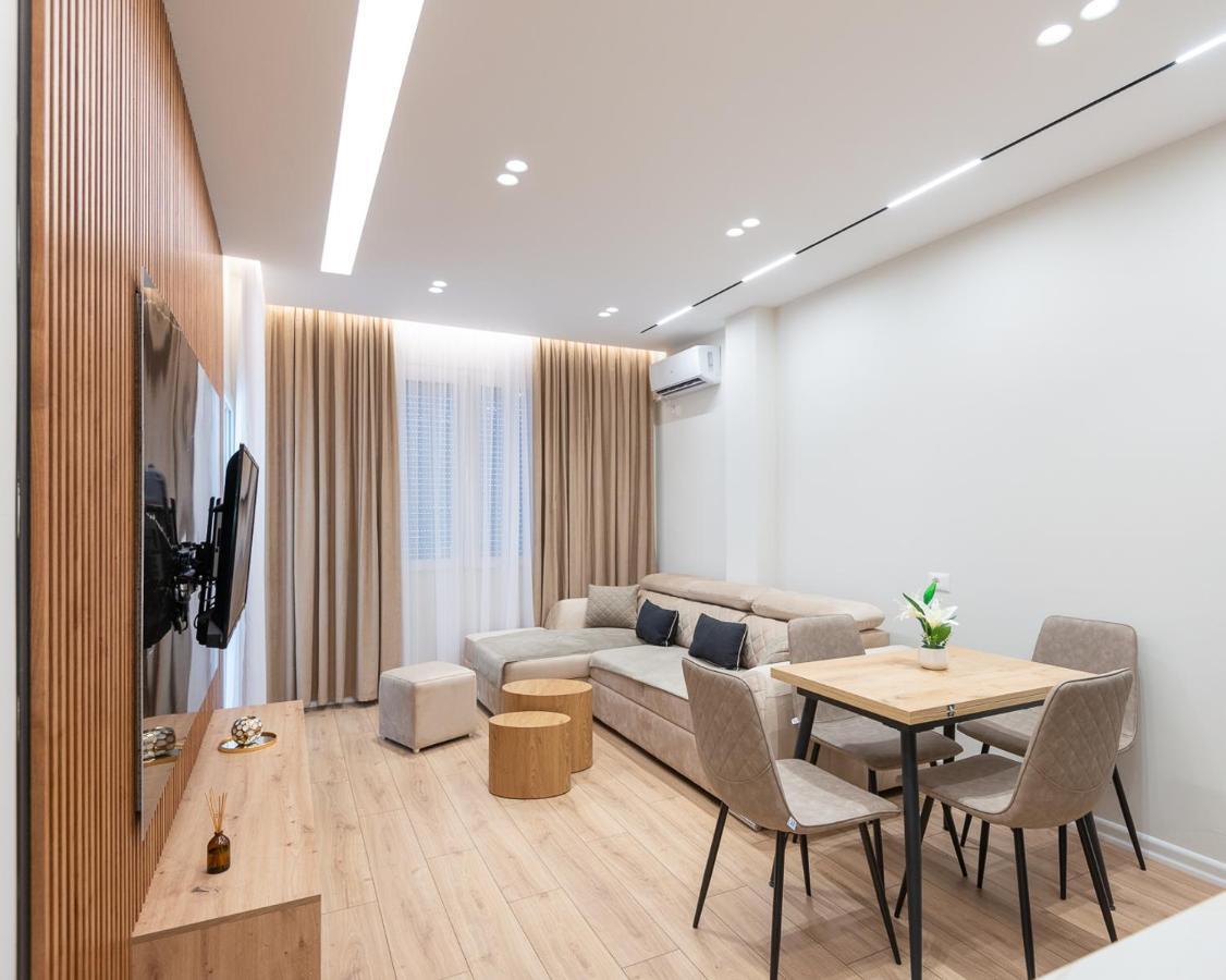Arkle Apartment 3 Tirana Exterior photo